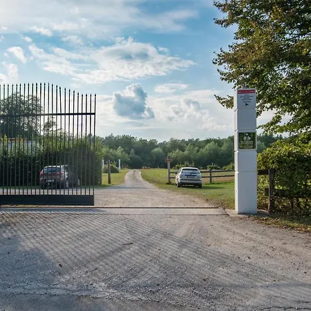 Glamping Forest Edge Campismo de Luxo Kamnik