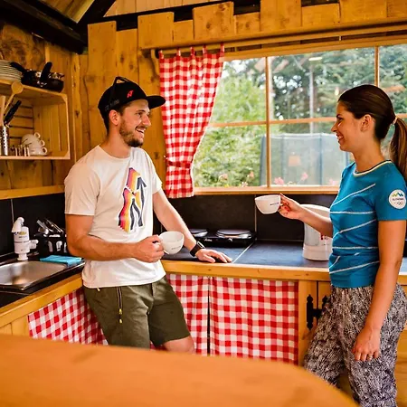 Luxusní stan Glamping Forest Edge
