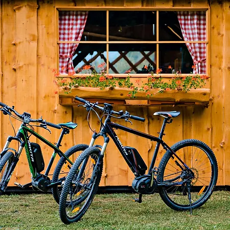 Glamping Forest Edge Campismo de Luxo *