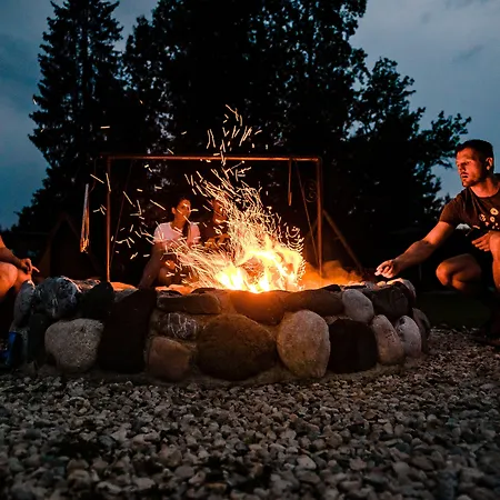 Glamping Forest Edge