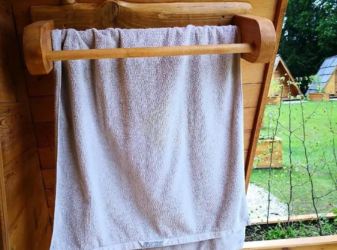 Glamping Forest Edge カムニーク