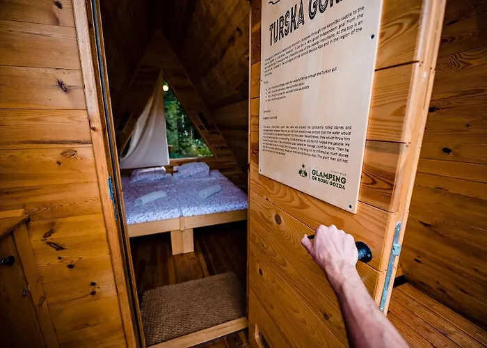 Glamping Forest Edge