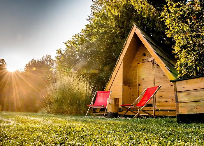 Glamping Forest Edge
